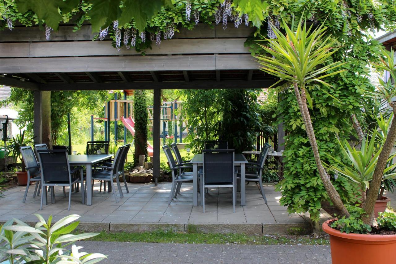 Hotel Sunnegässle - EP-Eintrittskarten für jeden beliebigen Tag über uns erhältlich! Rust Habitación foto